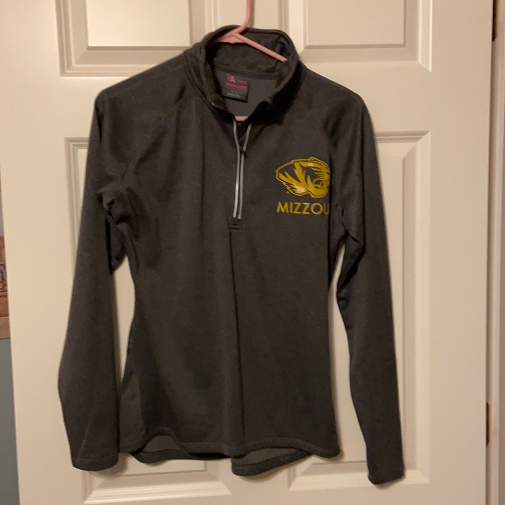 MIZZOU half-zip lady’s top.